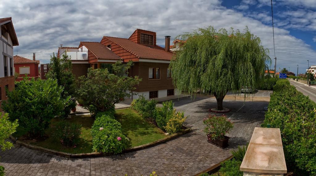 Quintana 23 Hotel Suances Bagian luar foto